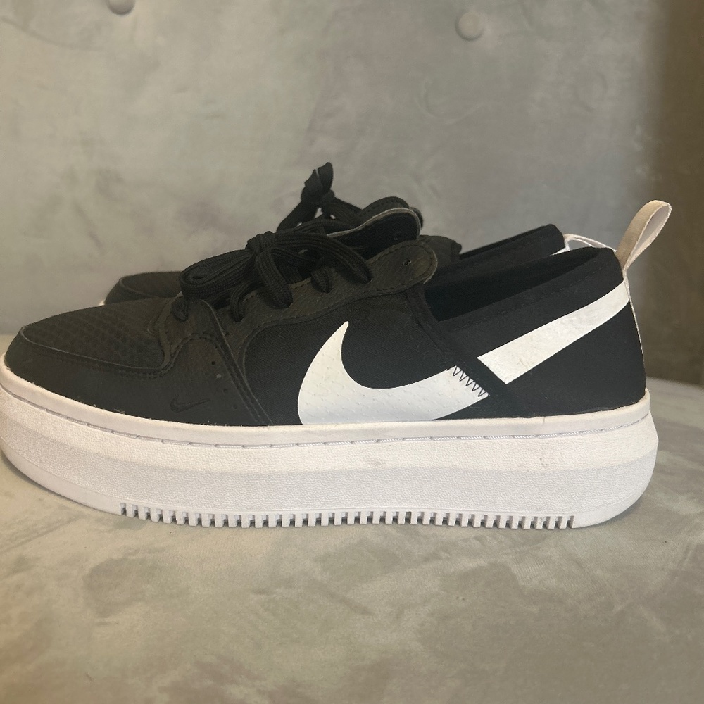 Women’s Nike Sneakers
